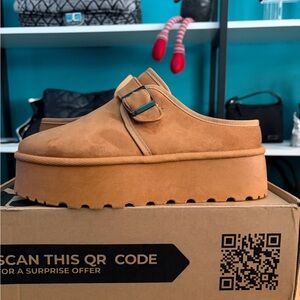 London Rag Ugg style platform slipper shoe